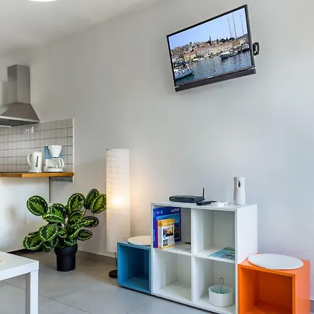 Krnic New Fiore 아파트